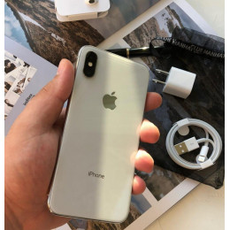 Подержанный iPhone XS 256GB